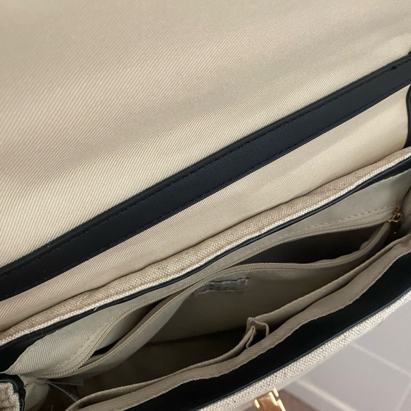 Cream Handbag - Picture 4 of 5